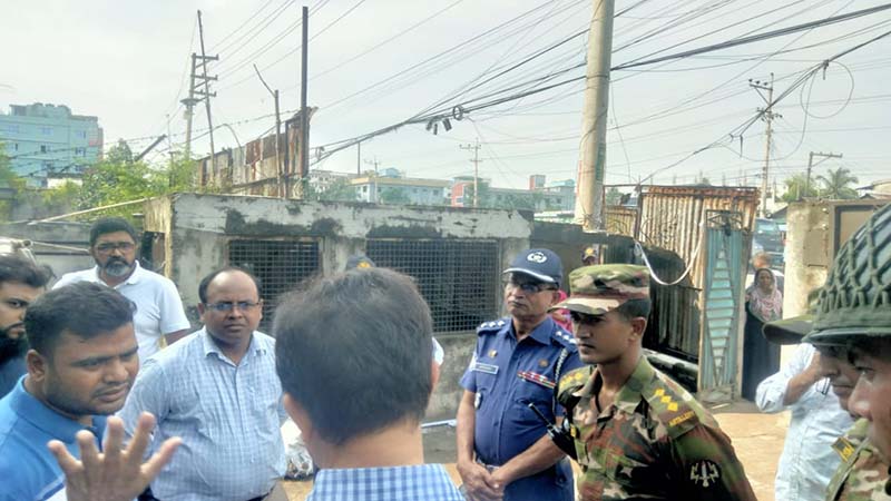 গাজীপুরে কারখানার শ্রমিকদের কর্মবিরতি