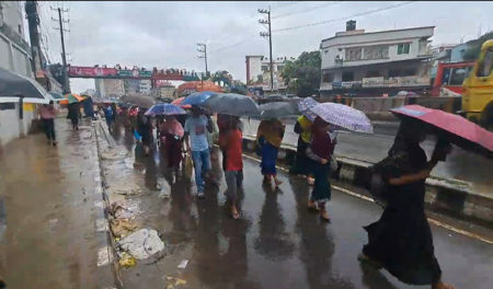 গাজীপুরে পোশাক কারখানায় ফিরেছে স্বাভাবিক কার্যক্রম