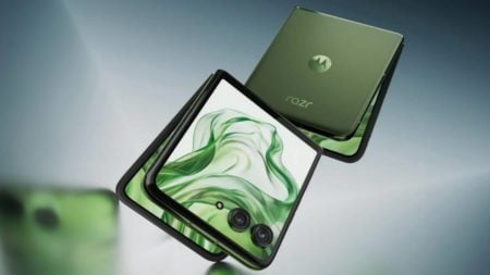 Motorola-launches-Razr-50-Ultra