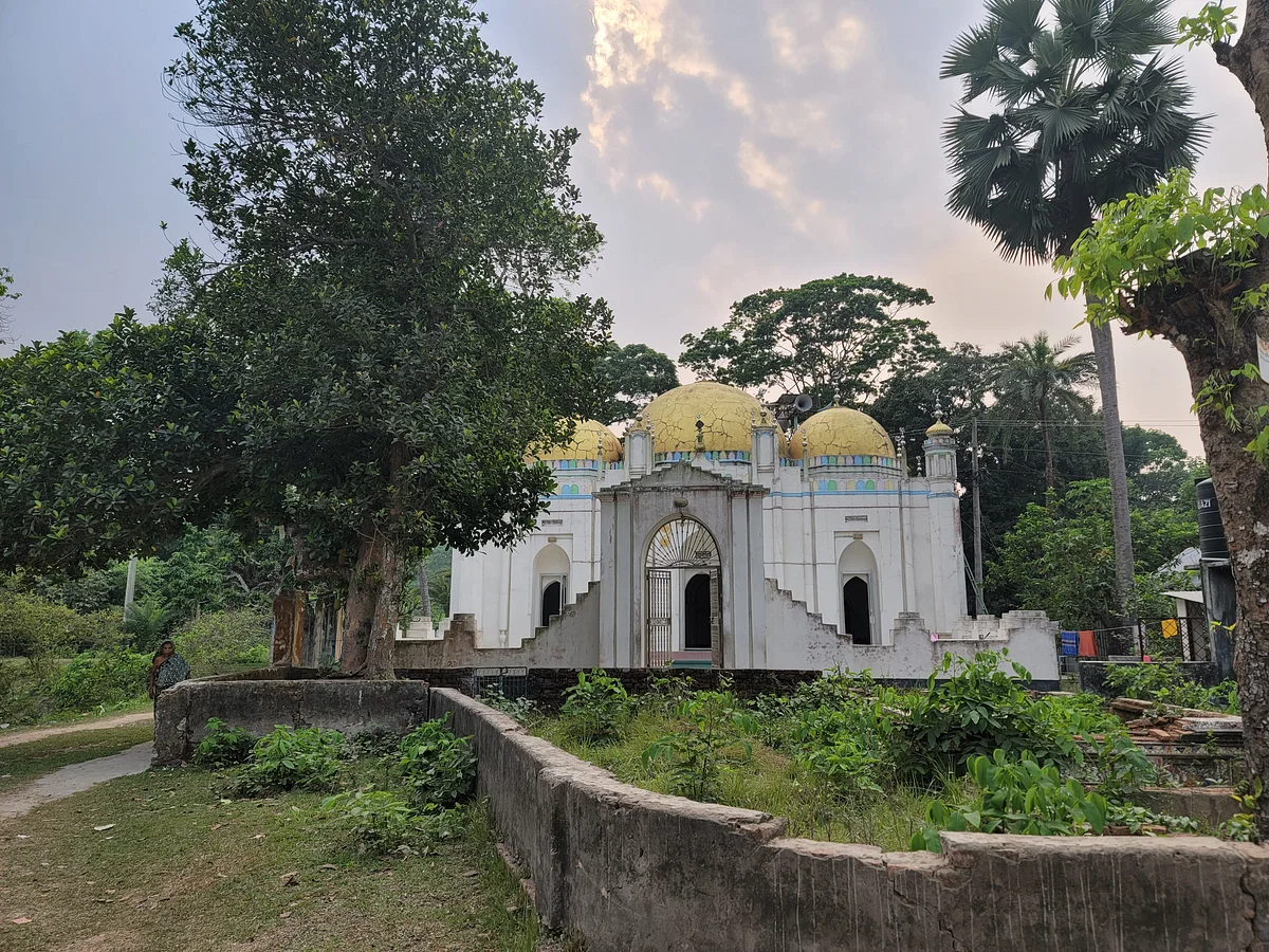 দেশের ঐশ্বর্য: ঘুরে আসুন বক্তারনগরের সাব বাড়ি থেকে