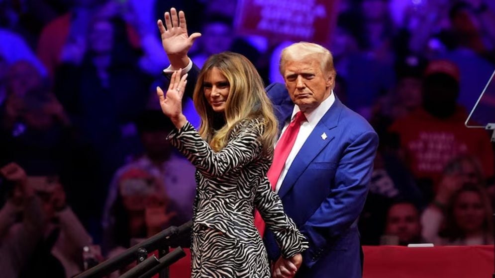 trump-with-melania