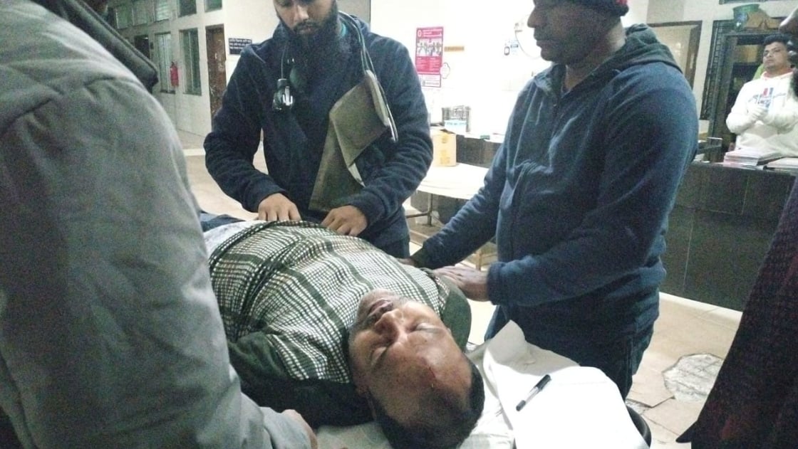 ফরিদপুরে ডিবির অভিযানে জুয়াড়িদের হামলা, ৫ সদস্য আহত ফরিদপুরে ডিবির অভিযান