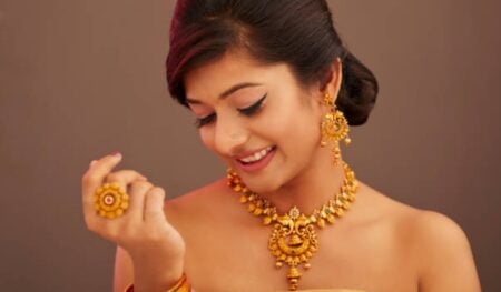 স্বর্ণের দাম: ২২ ক্যারেটসহ সোনার দাম