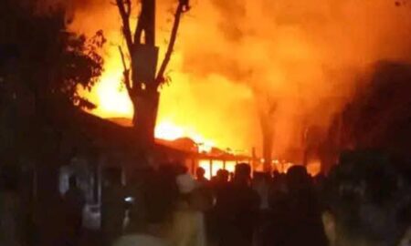 ঘাটাইলের গারোবাজারে অগ্নিকাণ্ড, ৯ দোকান পুড়ে ছাই ঘাটাইলের গারোবাজারে