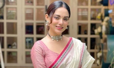 বিয়ে নিয়ে বিব্রত তমা মির্জা বিয়ে নিয়ে বিব্রত তমা