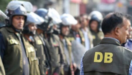 মাদকবিরোধী অভিযানে