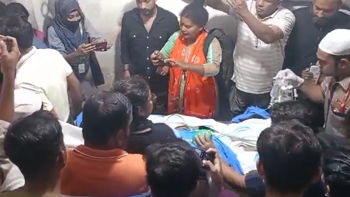দু’বার হৃৎস্পন্দন বন্ধ 
