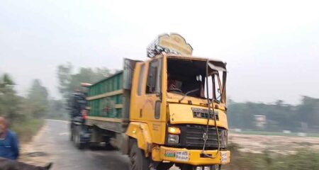 নওগাঁয় পালানোর সময়