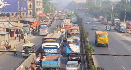 ঢাকা-টাঙ্গাইল মহাসড়কে বেড়েছে যানবাহনের চাপ ঢাকা-টাঙ্গাইল মহাসড়কে