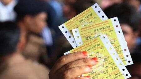 ট্রেনে ফিরতি ঈদযাত্রা