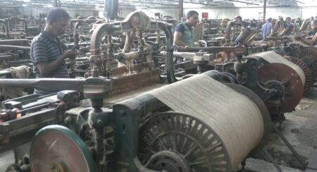 ঘুরে দাঁড়াতে চায় খুলনা