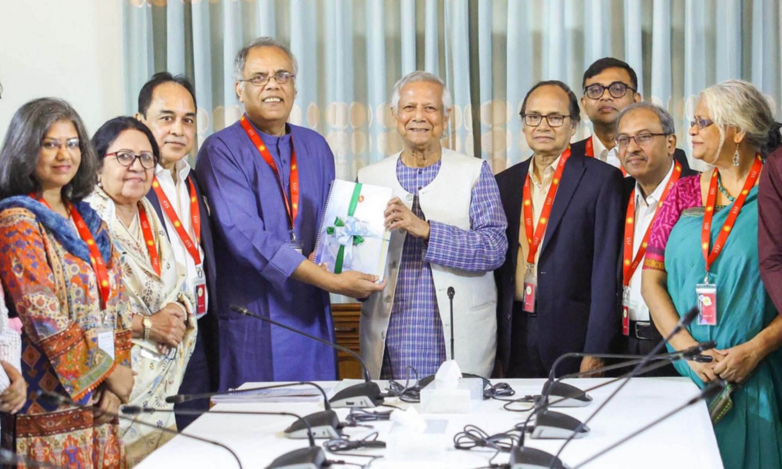 Dr Yunus