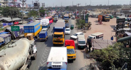 ঈদুল ফিতর ২০২৫ : ঘরমুখো মানুষের ঢল, গাজীপুরের দুই মহাসড়কে তীব্র যানজট ঈদুল ফিতর ২০২৫