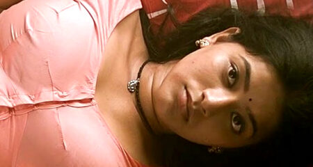 উল্লুর জনপ্রিয় ওয়েব সিরিজ ‘সন্তুষ্টি’ এর দ্বিতীয় সিজন, রোমান্স ও নাটকীয়তায় ভরপুর! ওয়েব সিরিজ