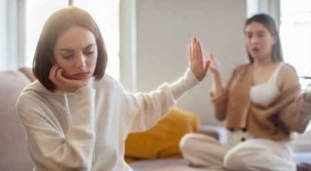 জীবন থেকে নিম্নমানের বন্ধুদের দূর করতে এই ৭ আচরণকে না বলুন ৭ আচরণকে না বলুন