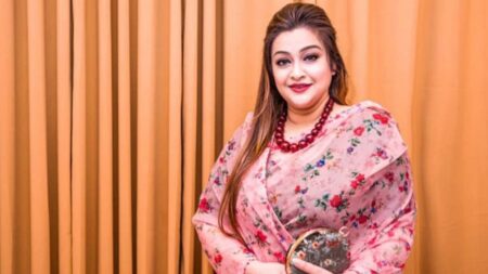 সাবেক মেয়র তাহসীন বাহারের জমি-ফ্ল্যাটসহ ৩ কোটি টাকা অবরুদ্ধের আদেশ সাবেক মেয়র তাহসীন বাহার