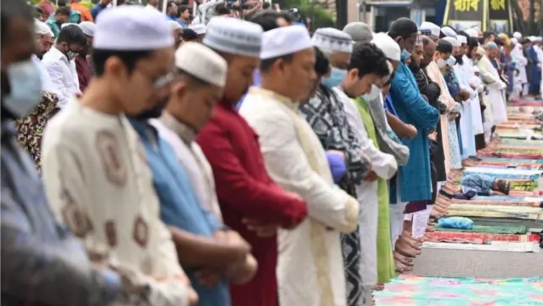 ঈদুল ফিতরের নামাজের নিয়ম ও বাংলা নিয়ত