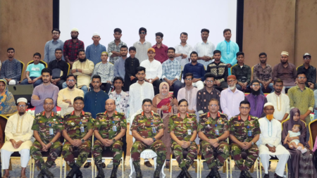 জুলাই অভ্যুত্থানে আহত ও শহীদ পরিবারকে সেনাবাহিনীর সংবর্ধনা