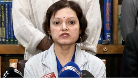 মাদক মামলায় খালাস পেলেন চিকিৎসক ঈশিতা চিকিৎসক ঈশিতা