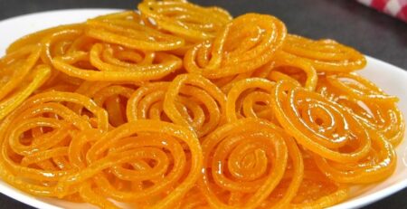 রেশমি জিপালি