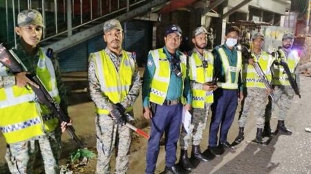 ঢাকায় হঠাৎ কেন অক্সিলারি ফোর্স নিয়োগ দিচ্ছে পুলিশ? police
