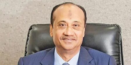 দেশত্যাগে নিষেধাজ্ঞা