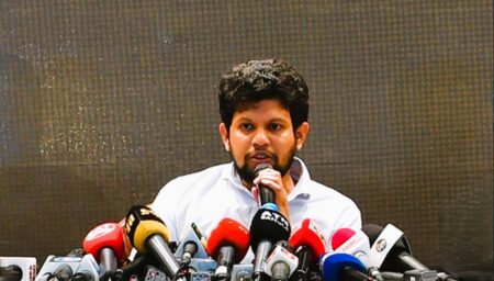 তথ্য উপদেষ্টা