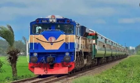 নোটিশ ছাড়াই ১৯ মার্চ থেকে বাড়ল ট্রেনের ভাড়া train