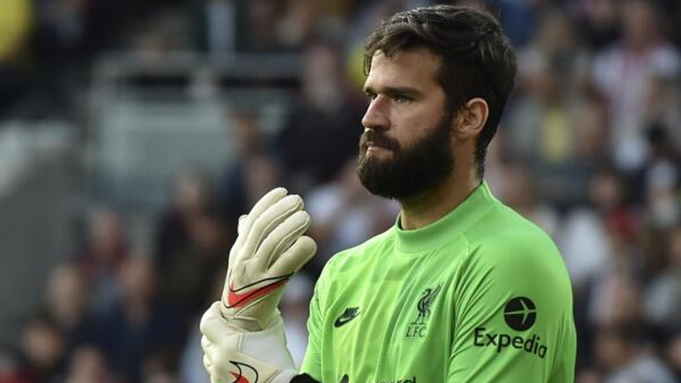 অ্যালিসন বেকার