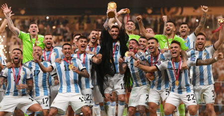 ৩২ না ৬৪ দল নিয়ে হবে ফুটবল বিশ্বকাপ! ফুটবল বিশ্বকাপ