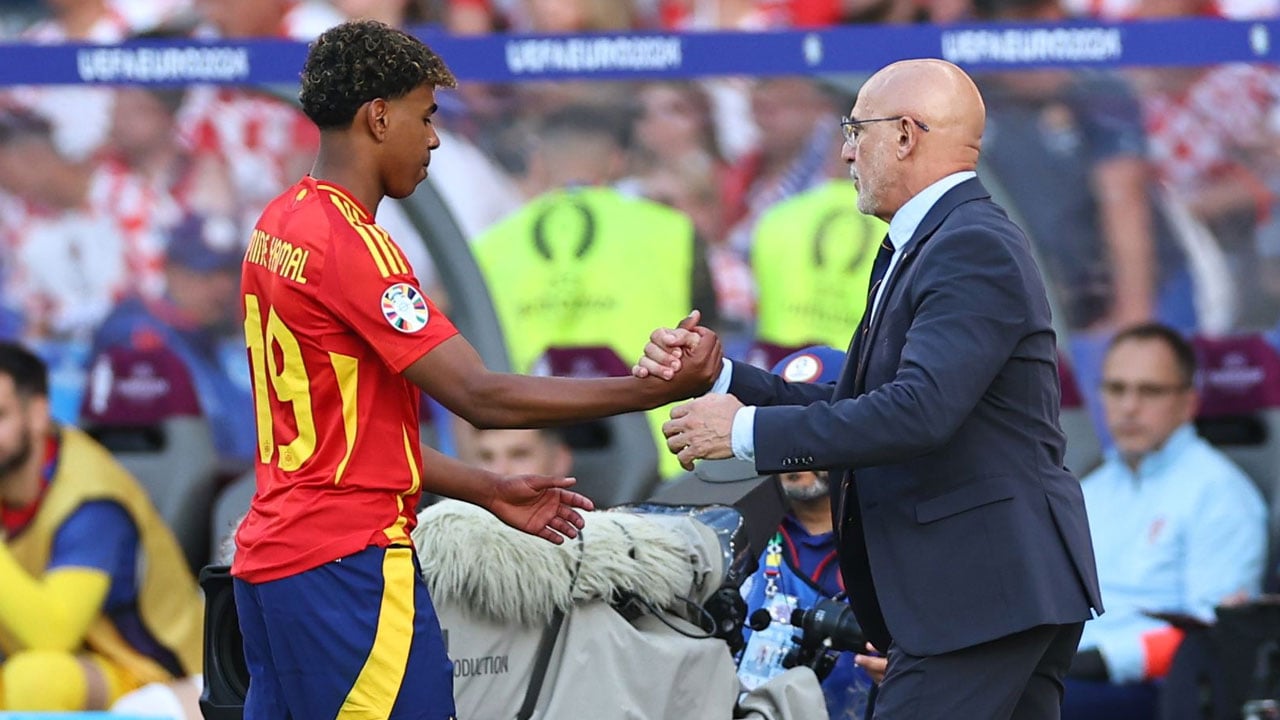 রোযা রেখে ইয়ামাল