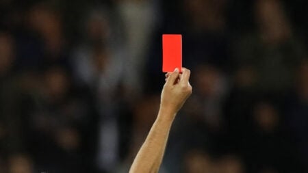 লাল কার্ড