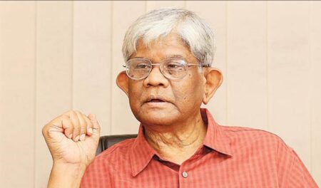 অর্থ উপদেষ্টা