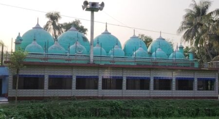 Kaliganj-Gazipur-A 250-year-old 13-domed mosque, a witness to time-4