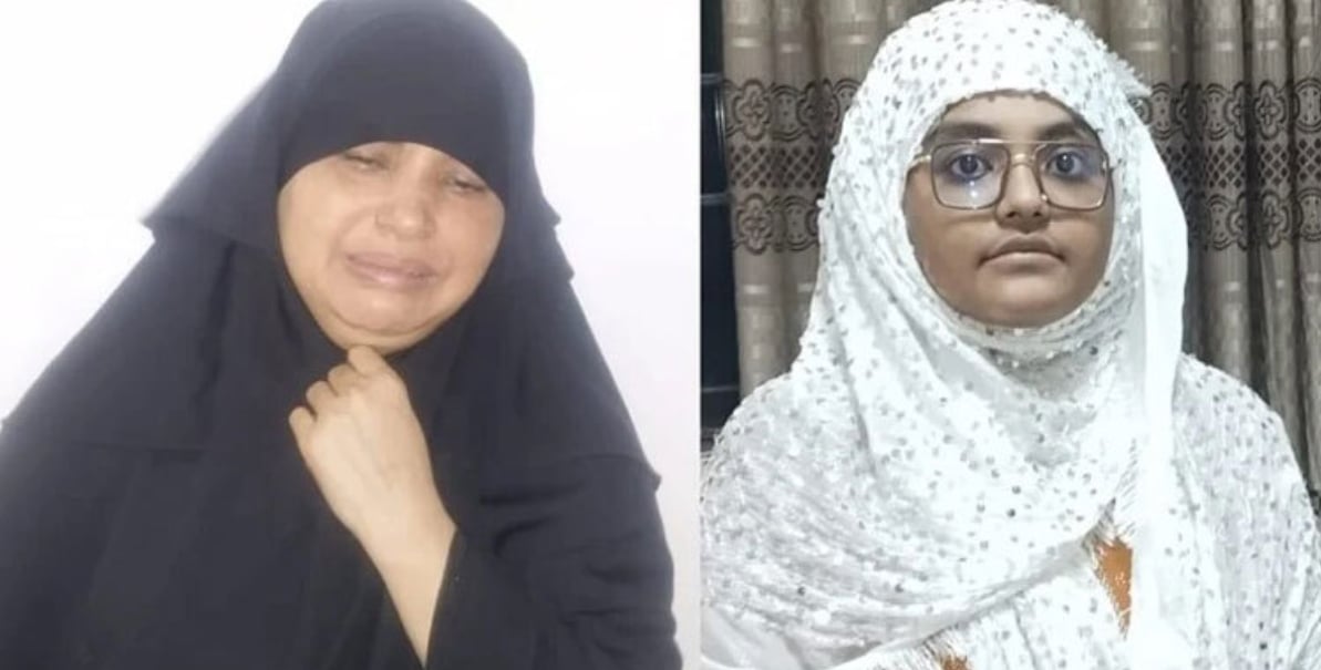 মা-মেয়ে