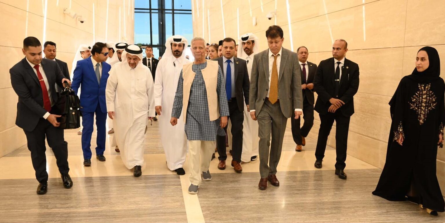 প্রধান উপদেষ্টার কাতার সফরকে ‘অত্যন্ত সফল’ বললেন প্রেস সচিব