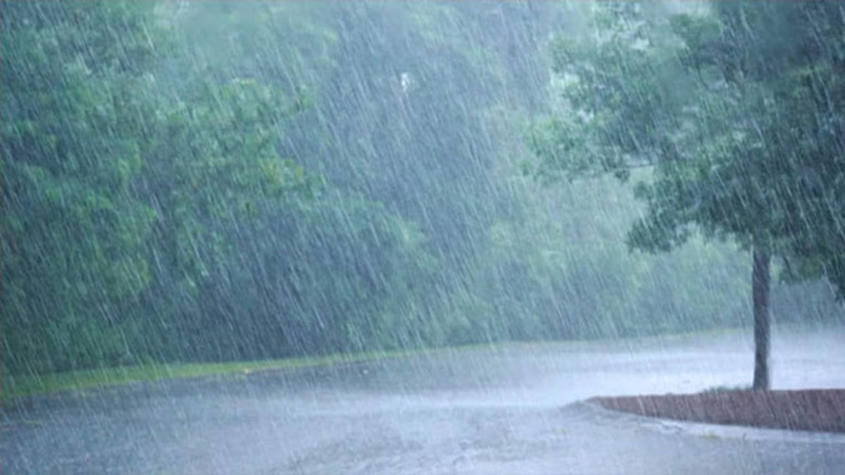দেশে আসছে ভারি বৃষ্টির ঢল