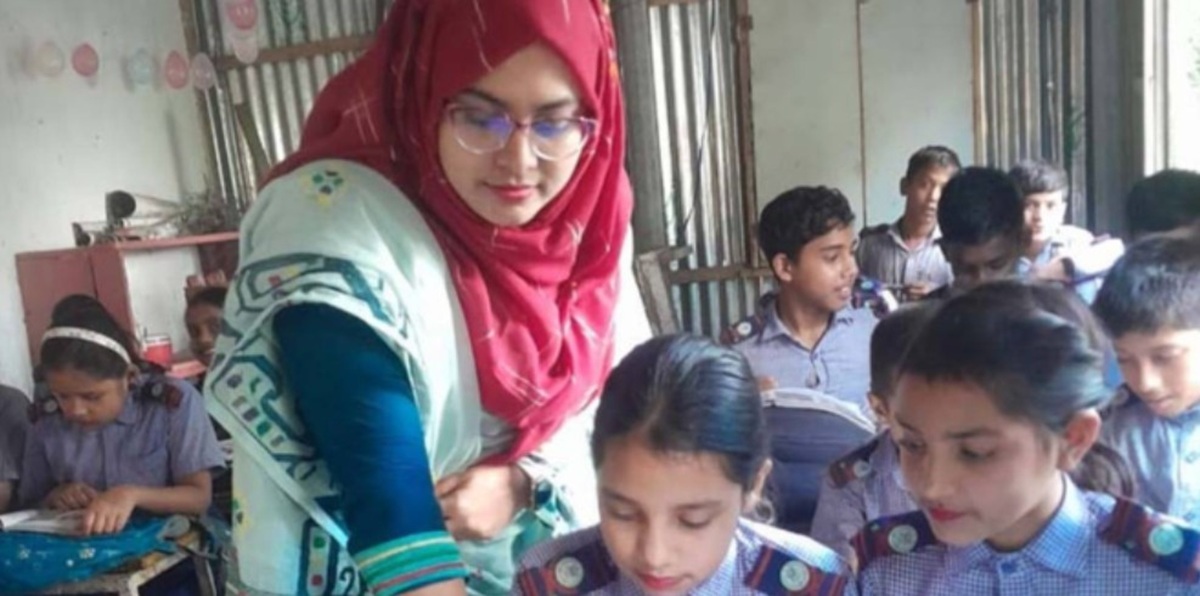দাবিতে অনড় প্রাথমিক