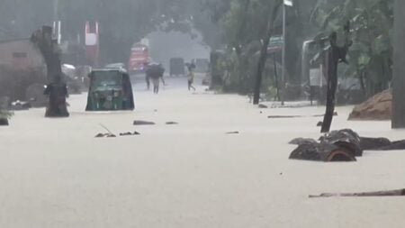 টানা বৃষ্টিতে ৭ বিভাগ ভেজা