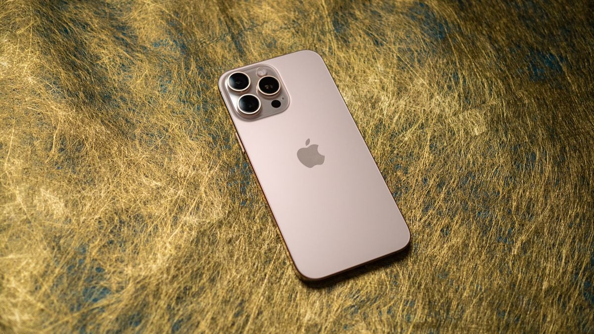 iPhone 16 Pro Max