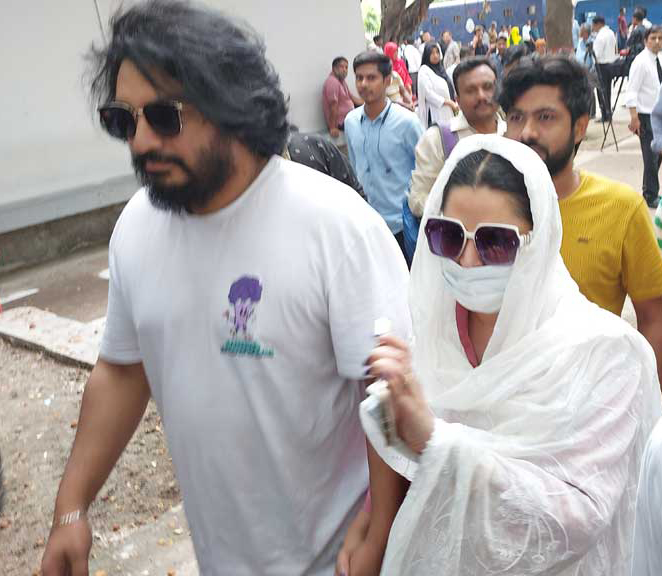 আদালতে পরীমণি
