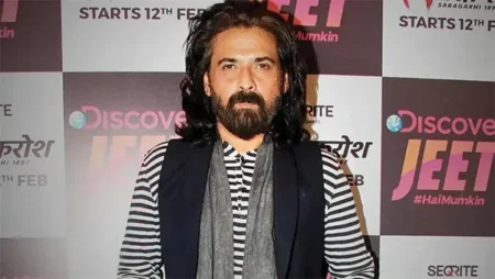 অভিনেতা মুকুল দেব