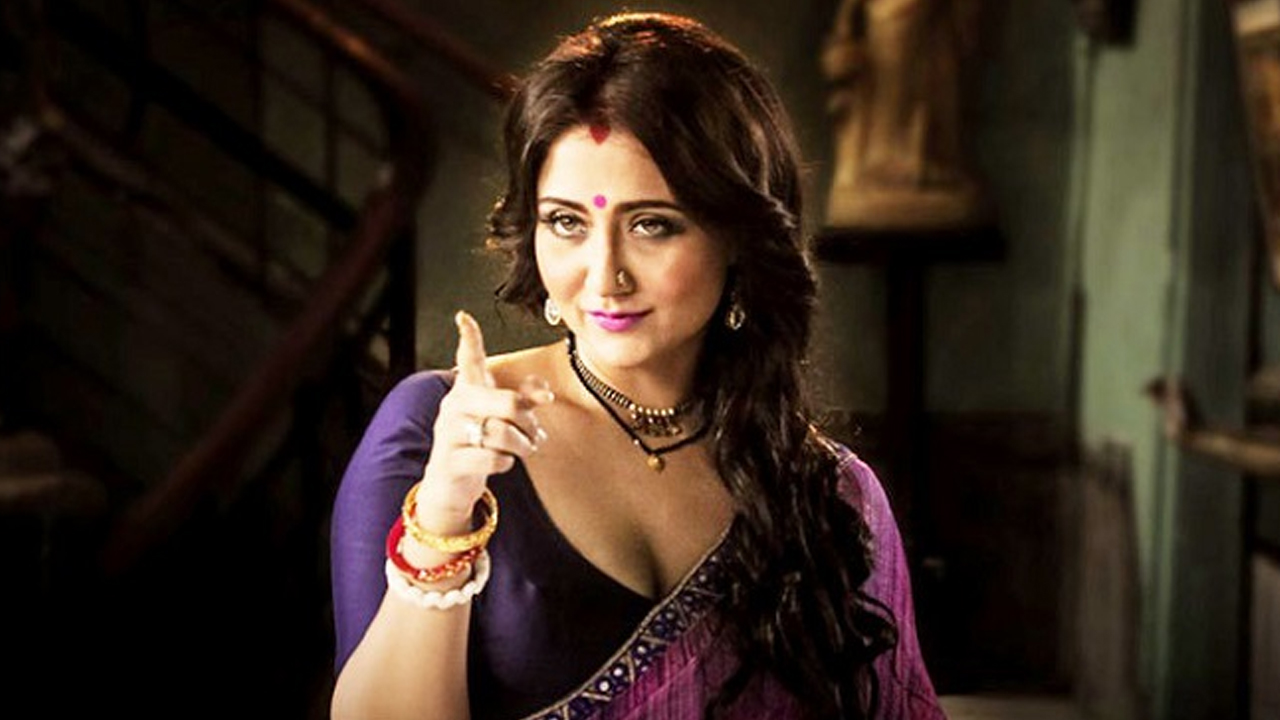 অভিনেত্রী -স্বস্তিকা -ক্রাশ