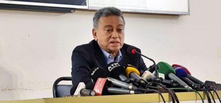 নির্বাচন