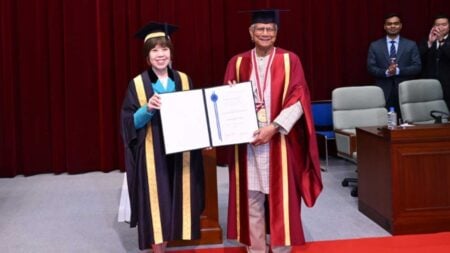 প্রধান উপদেষ্টা