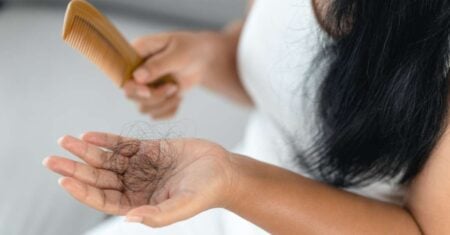 মাত্র ১০ মিনিটে চুল পড়া বন্ধের প্রাকৃতিক হেয়ার প্যাক বানান নিজেই চুল পড়া রোধের হেয়ার প্যাক