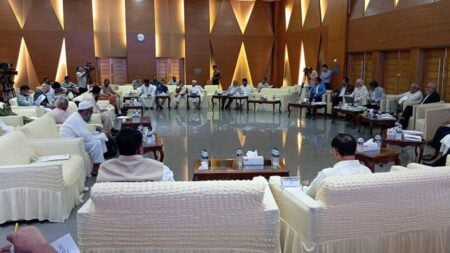 ঐকমত্য কমিশনের সঙ্গে