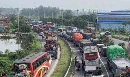 যানজটে নাকাল ঢাকা