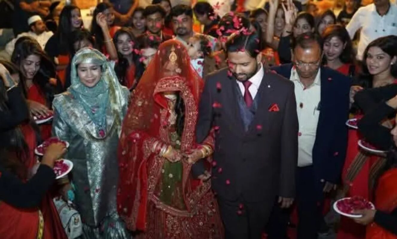 khan sir wife