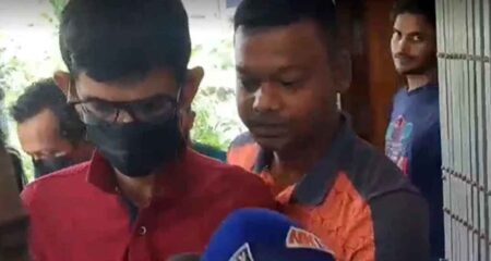 ভারতে আটক আওয়ামী লীগ